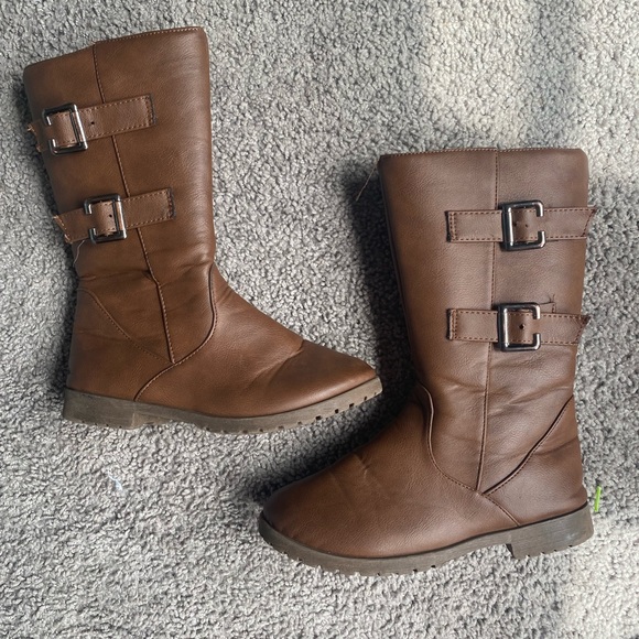 Other - 2/$12 Girls size 2 boots